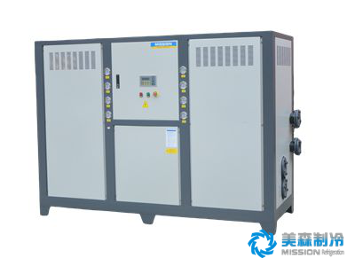 水冷柜式冷水機組（中溫）